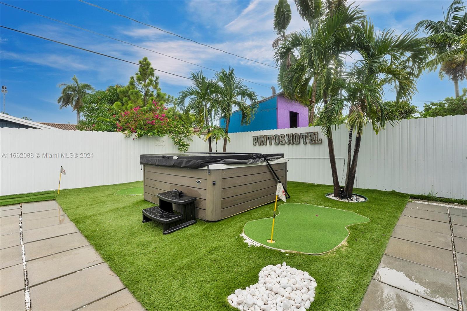 Commercial Property for Sale in Hallandale Beach Florida 33009